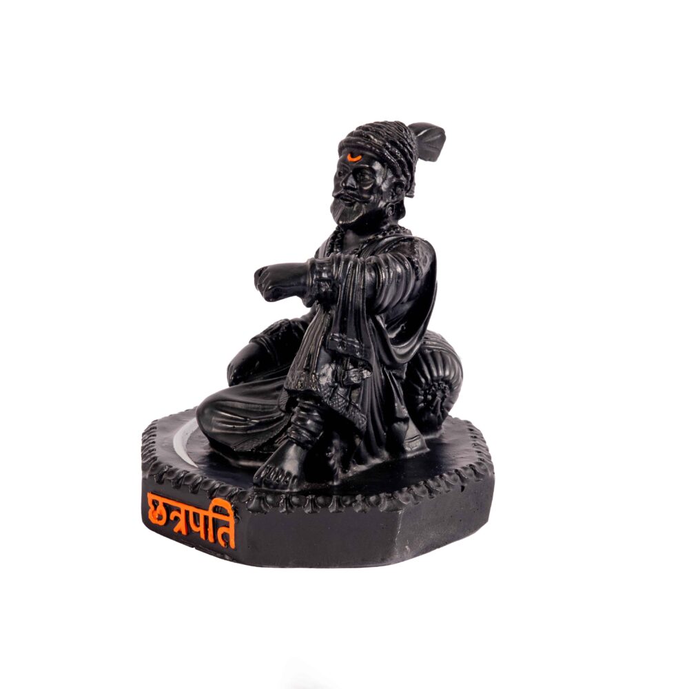Chhatrapati Shivaji Maharaj Murti - Image 2